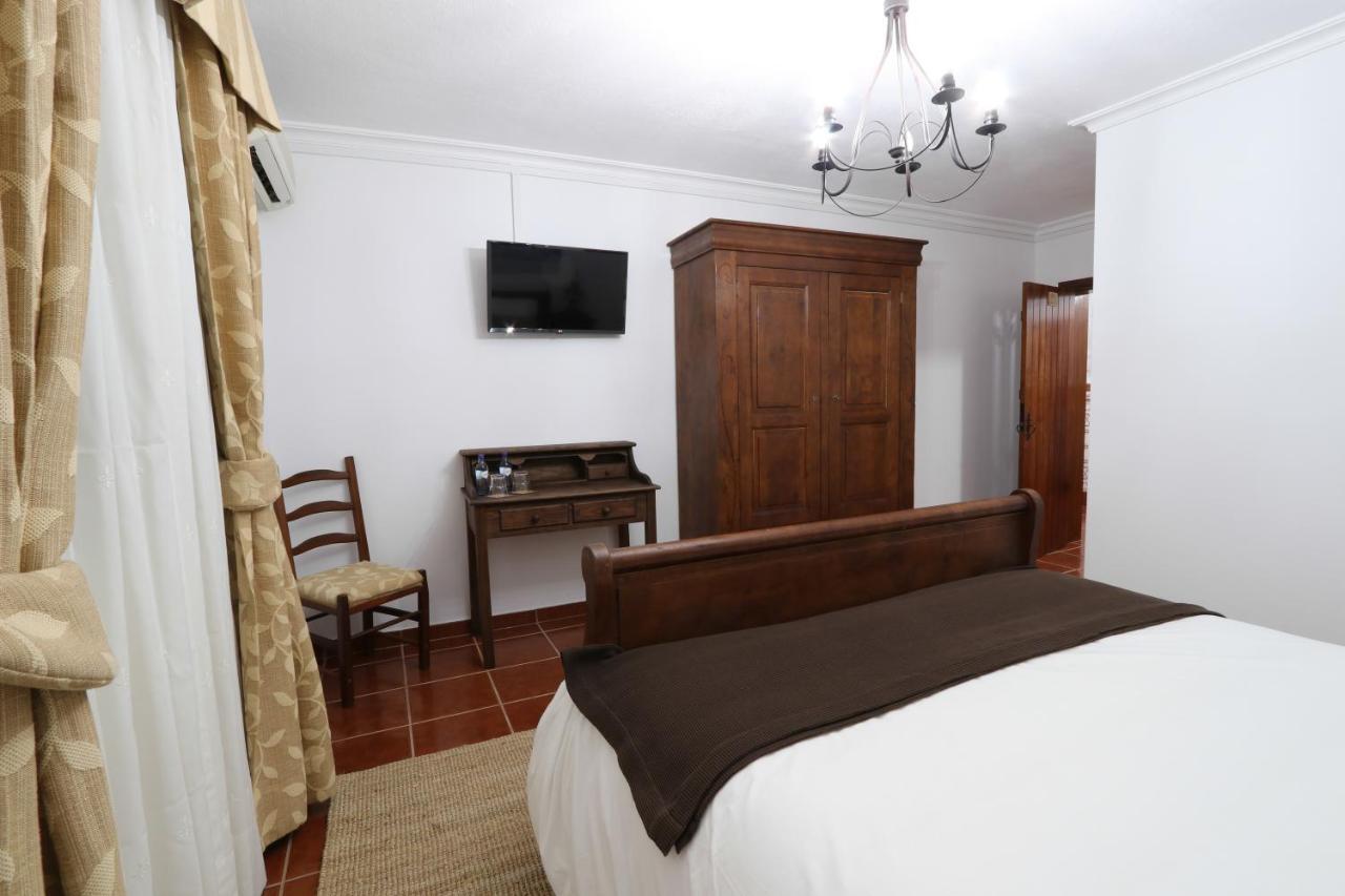 Bed and Breakfast Monte Da Graca Елваш Екстер'єр фото
